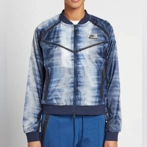Nike Bomber Jacket Women’s Zig Zag Rare Sold Out International Zip Size Small
